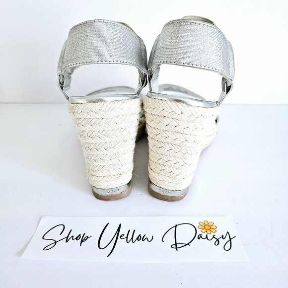 DKNY‎ Silver Espadrille Wedge Sandals Womens Size 7.5~SH161.1 - Picture 4 of 7